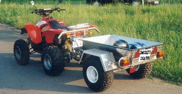 Anhänger für Quad bis 1420 kg mit Elektrik und Hydraulik - B-T  Maschinenwelt UG